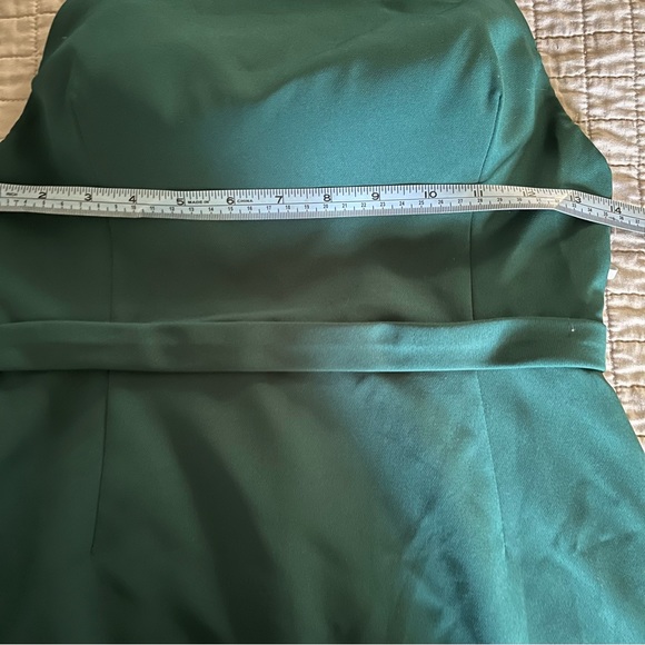 Marchesa Note Dress Green Beaded Halter
Open Back Formal - Picture 12 of 15